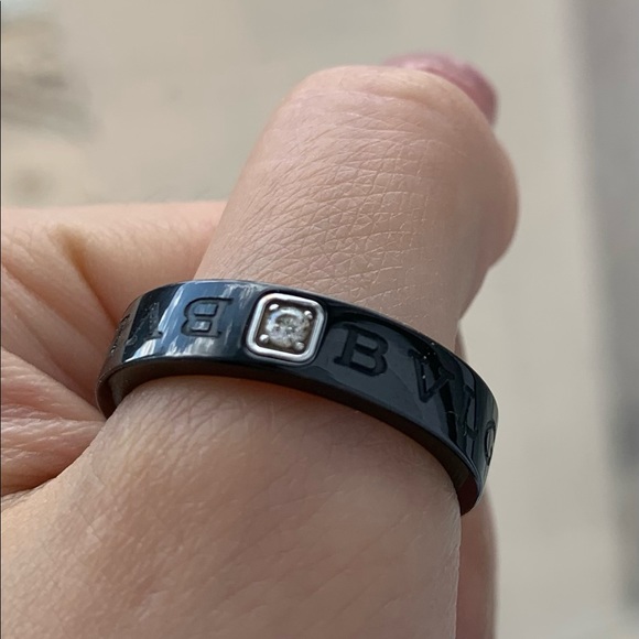 Authentic Bvlgari Black Ceramic & Diamond Band Ring - Picture 4 of 6